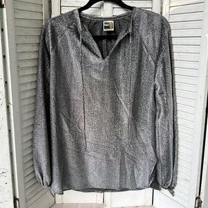 Amazing Funky Vintage Metallic Silver Shimmer Top.  Ample Togs.